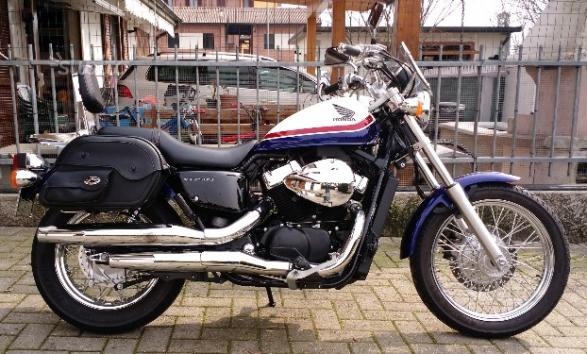 honda vt750s usata