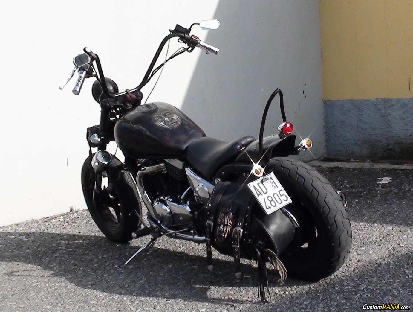Suzuki marauder 800 2025 bobber