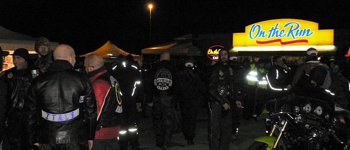 vii-road-in-night-2010-3106-24976