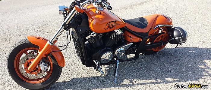 yamaha-xvs-1300-midnight-star