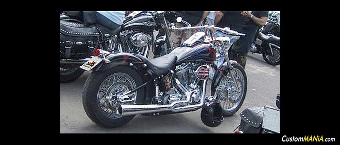 harley-davidson-softail-fxst-standard