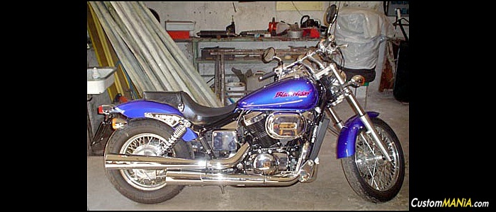 honda-vt-750-black-widow
