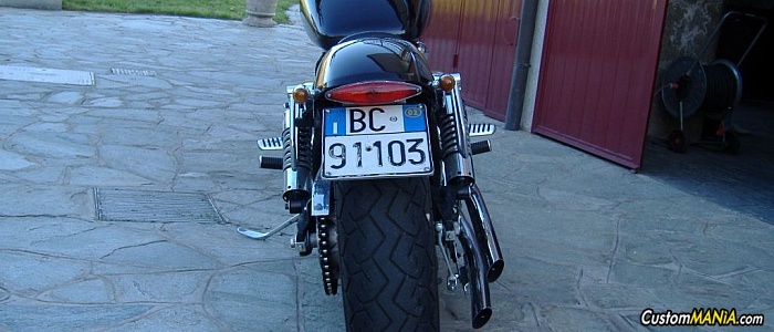 honda-vt-750-black-widow
