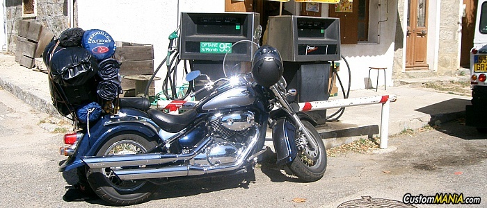 suzuki-intruder-volusia-800