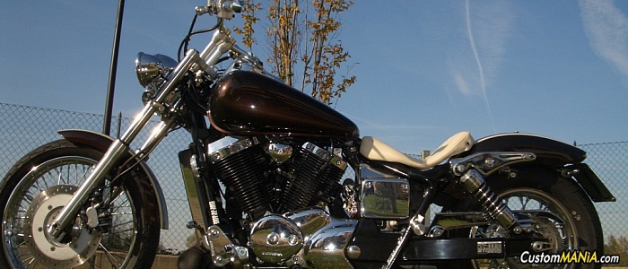 honda-vt-750-black-widow