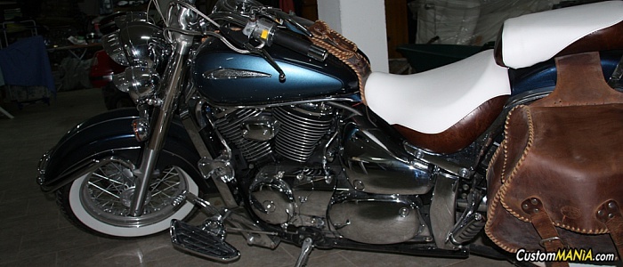 suzuki-intruder-volusia-800