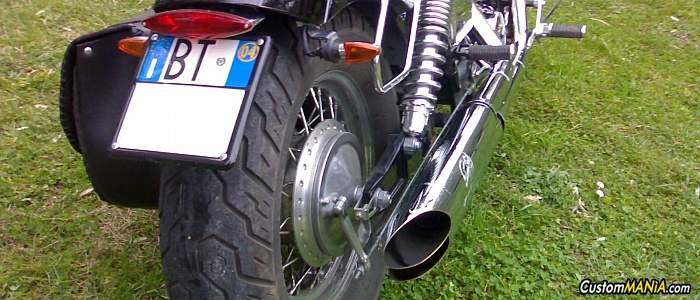 honda-vt-750-black-widow