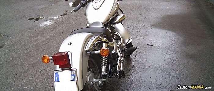 suzuki-intruder-250