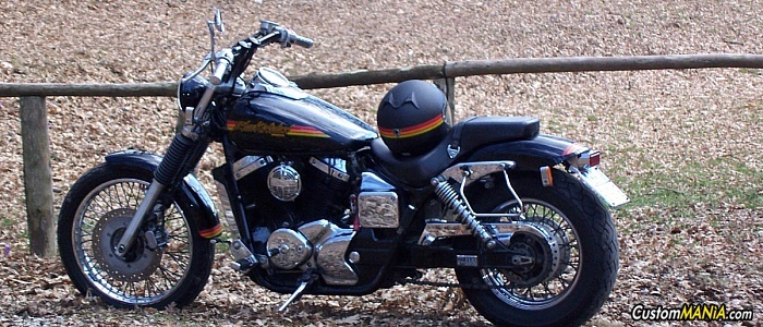 honda-vt-750-black-widow