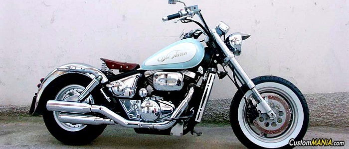 suzuki-marauder-800