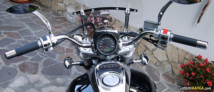 suzuki-intruder-800
