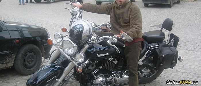 yamaha-xvs-1100-drag-star-classic yamaha-xvs-1100-drag-star-classic