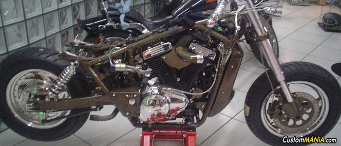 suzuki-marauder-800