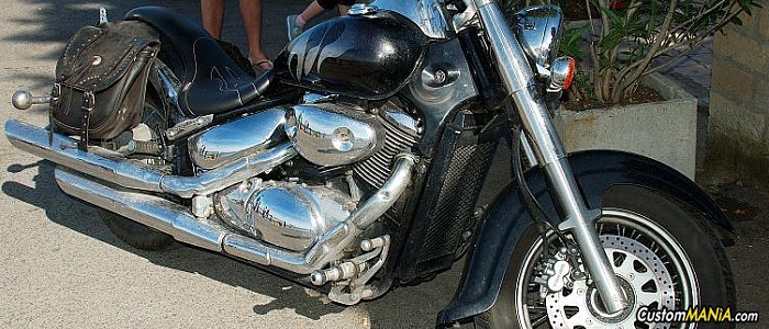 suzuki-intruder-volusia-800