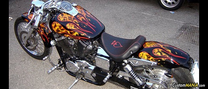 honda-vt-750-black-widow