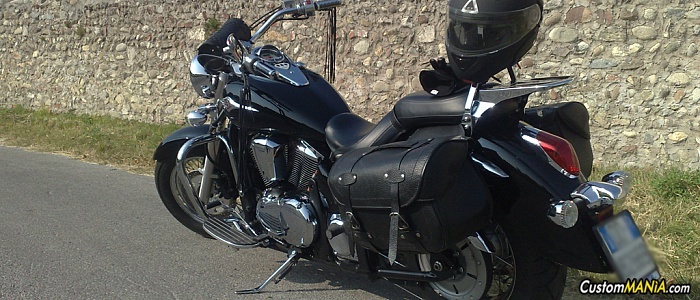kawasaki-vn-900-classic