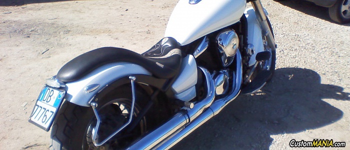 kawasaki-vn-900-classic