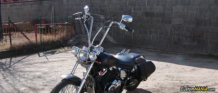 honda-vt-750-black-widow