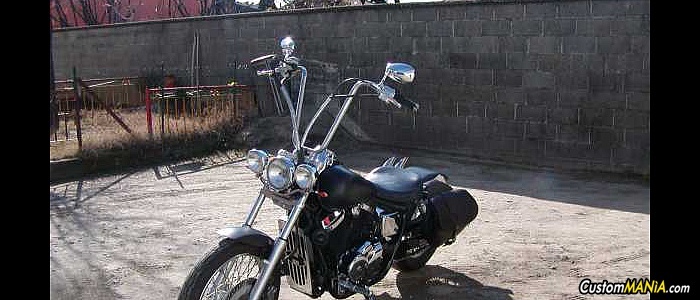 honda-vt-750-black-widow