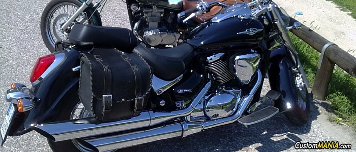 suzuki-intruder-800 suzuki-intruder-800