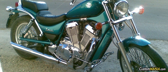 suzuki-intruder-800