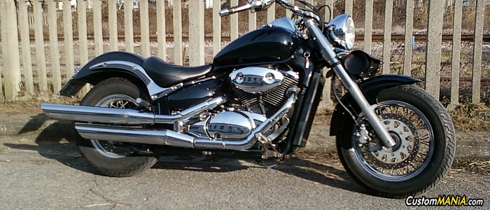 suzuki-intruder-800