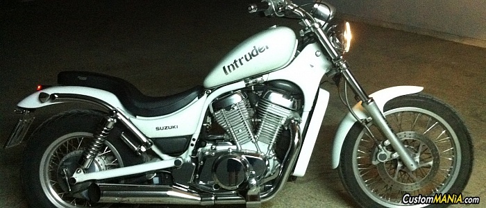 suzuki-intruder-800
