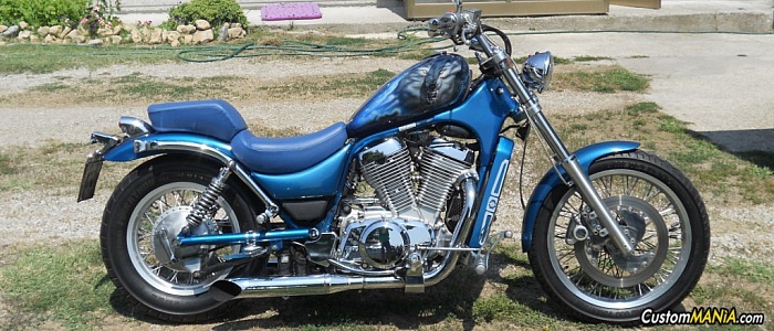 suzuki-intruder-800