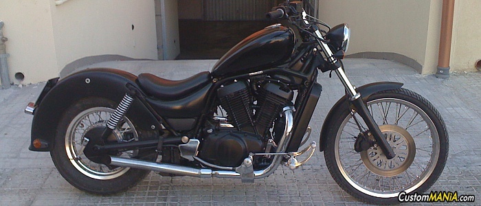 suzuki-intruder-800