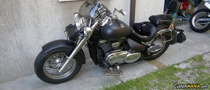 suzuki-intruder-volusia-800