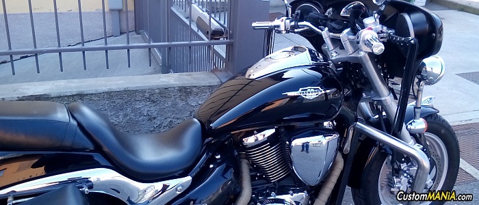 suzuki-intruder-800