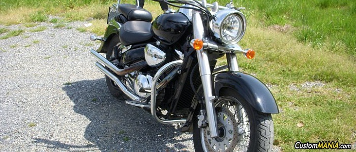 suzuki-intruder-800