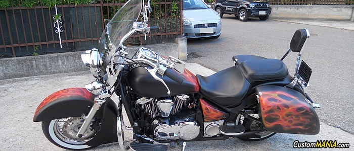 kawasaki-vn-900-classic