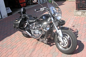 suzuki-marauder-800