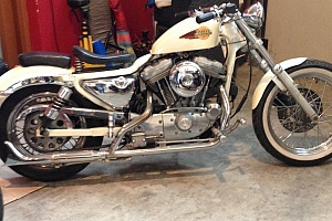 harley-davidson-sportster-xlh883-hugger