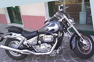 suzuki-marauder-800