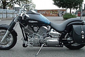 yamaha-xvs-1100-drag-star