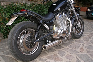 suzuki-intruder-1400