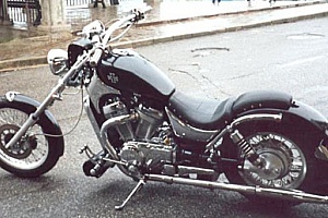 suzuki-intruder-800