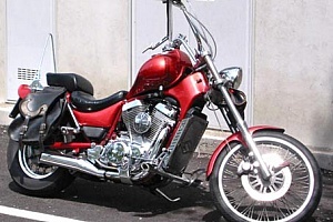 suzuki-intruder-800