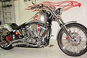 harley-davidson-softail-fxst-standard