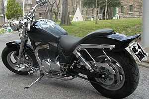 suzuki-marauder-800