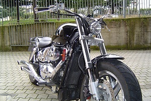 suzuki-marauder-800