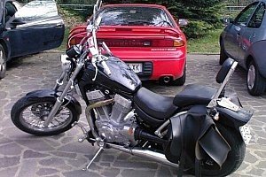 suzuki-intruder-800