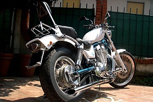 suzuki-intruder-800