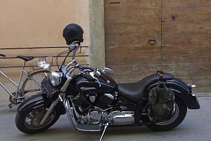 yamaha-xvs-1100-drag-star-classic