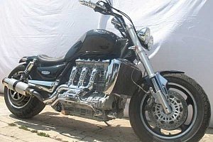 triumph-rocket-iii