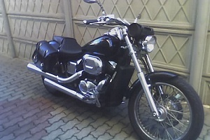 honda-vt-750-black-widow