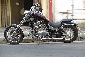 suzuki-intruder-800