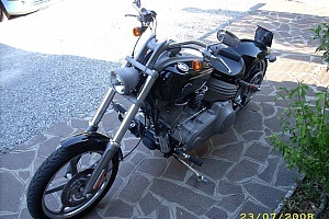yamaha-xvs-1100-drag-star